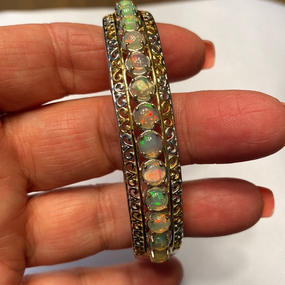 Ethiopian Welo Opal bangle bracelet, 7.25 inches, 25.6 g 925. - Picture 6 of 13